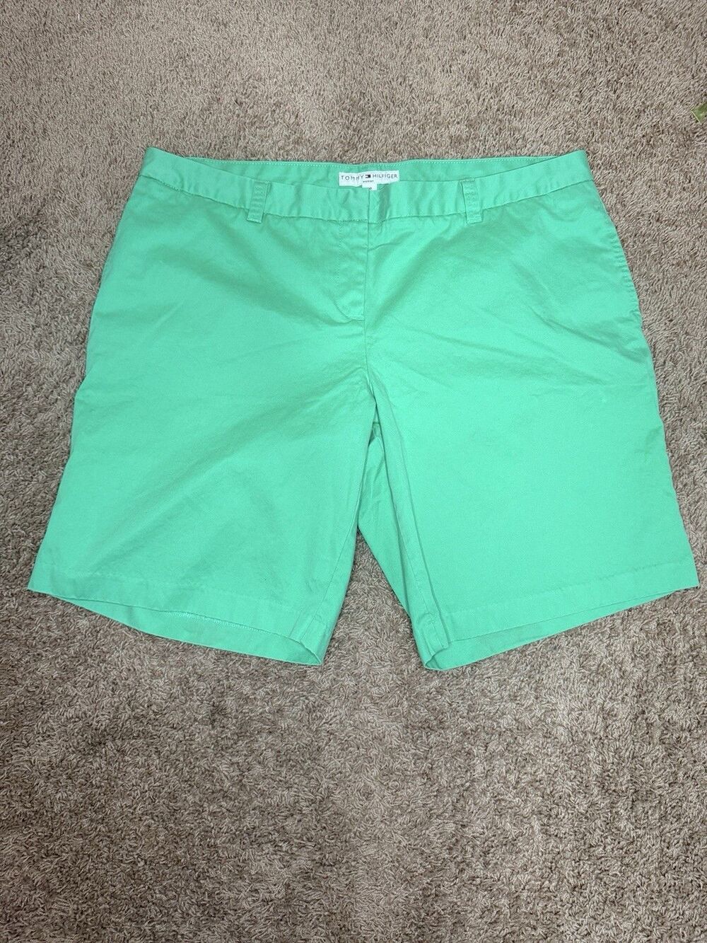 Tommy Hilfiger Women's Size 20 Green 100% Cotton EUC Shorts Beach Summer Casual